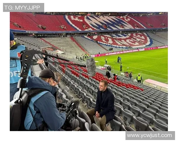 足球巨星背后的女人：球场外的默默支持与坚韧风采